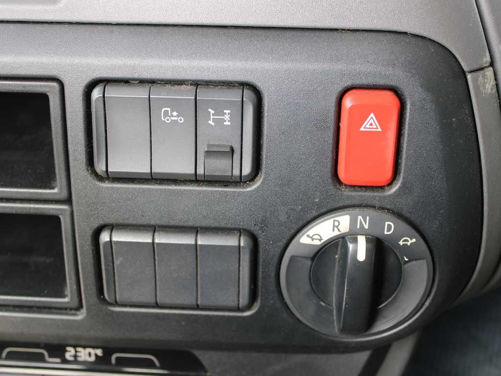 Plachtové nákladné vozidlo DAF XF 450, EURO 6, SECONDARY AIR CONDITIONIG