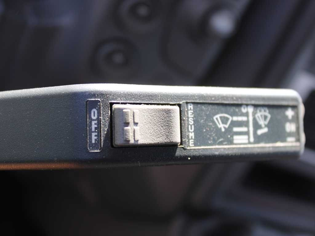 Plachtové nákladné vozidlo Iveco EUROCARGO 120E22