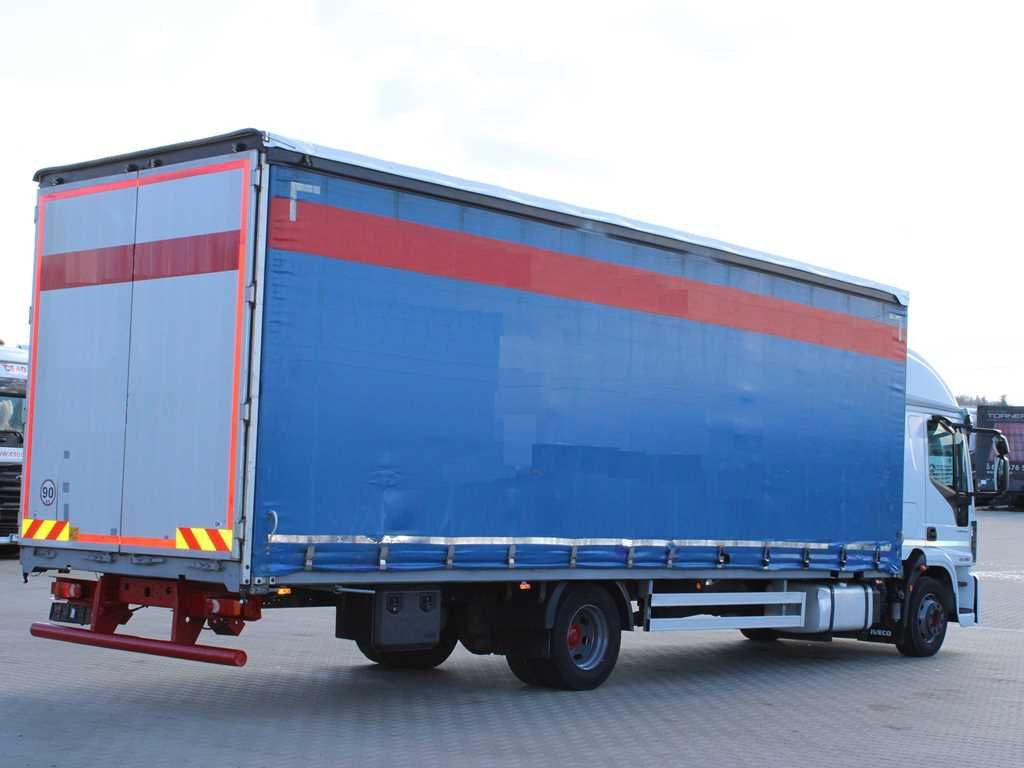 Plachtové nákladné vozidlo Iveco EUROCARGO 120E25, EURO 6