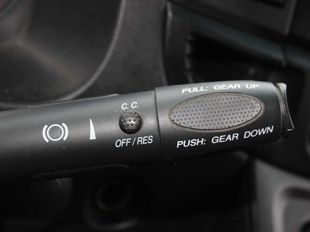 Plachtové nákladné vozidlo Iveco EUROCARGO 120E25, EURO 6