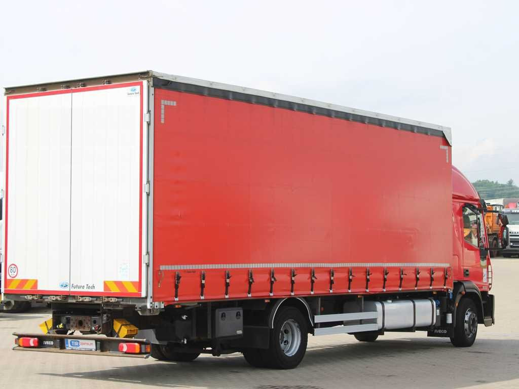 Plachtové nákladné vozidlo Iveco EUROCARGO 160E28, EURO 6