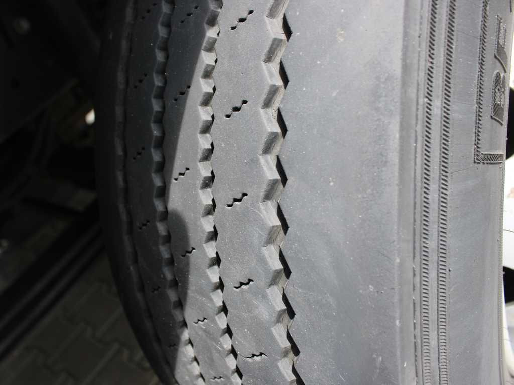 Plachtové nákladné vozidlo Iveco EUROCARGO 160E28, EURO 6