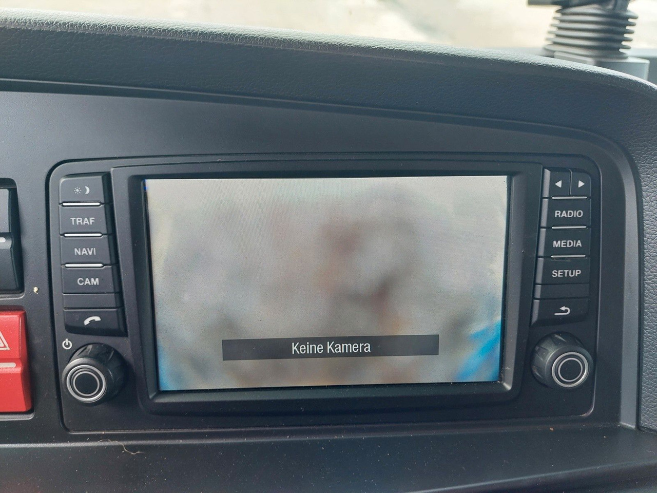 Plachtové nákladné vozidlo MAN TGL 12.250 BL 4x2