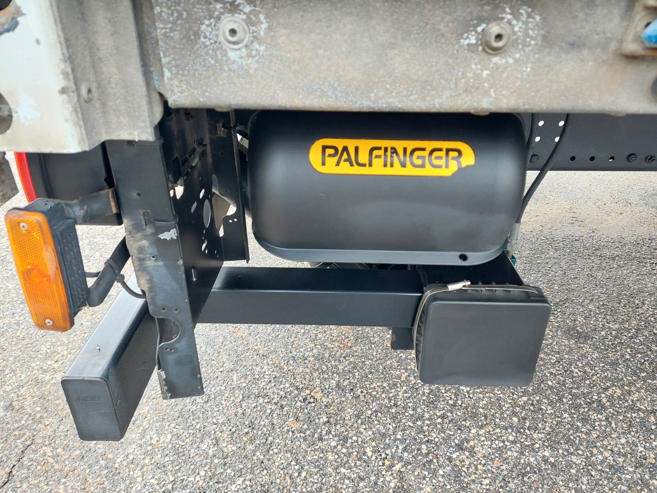 Plachtové nákladné vozidlo MAN TGL 12.250 BL 4x2