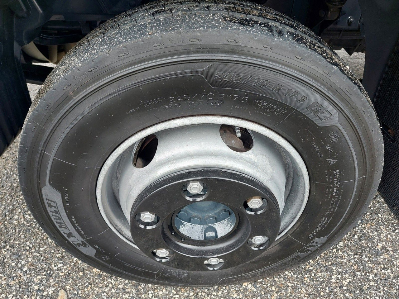 Plachtové nákladné vozidlo MAN TGL 12.250 BL 4x2