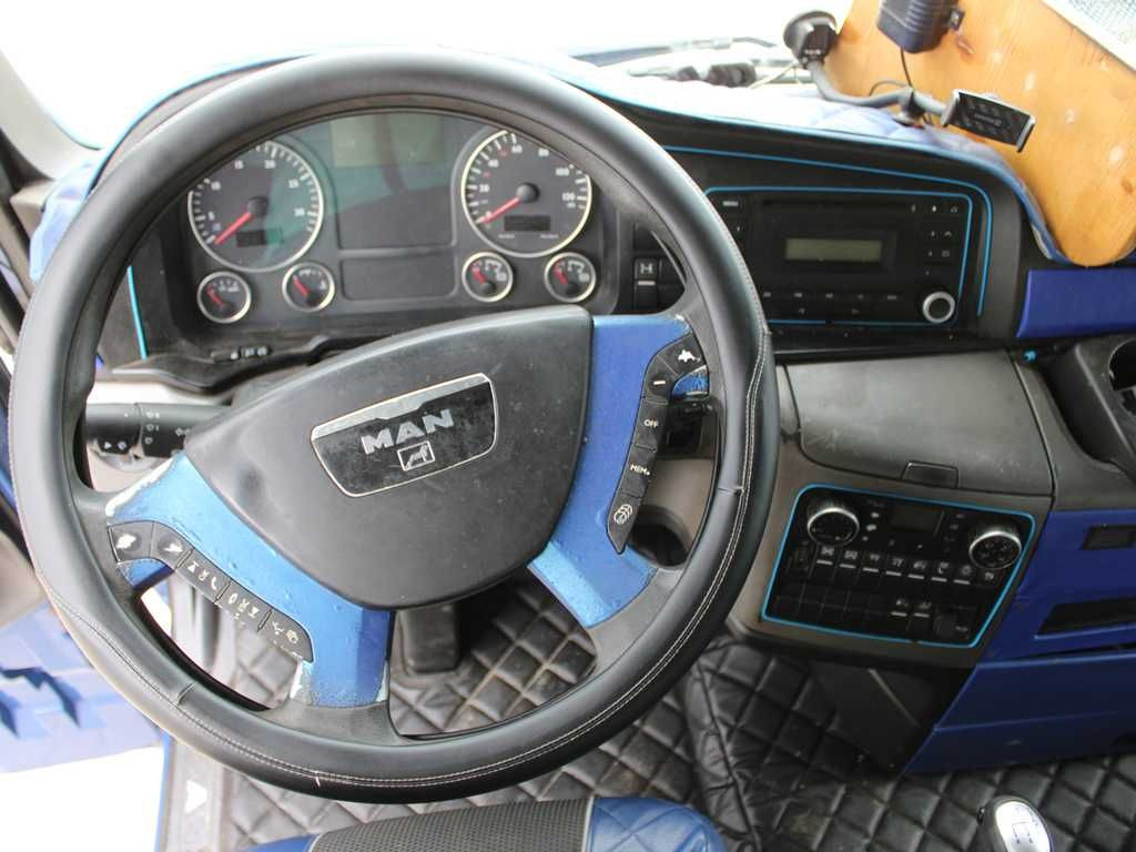Plachtové nákladné vozidlo MAN TGS 26.440, 6X2, EURO 5, LIFTING AXLE, TV