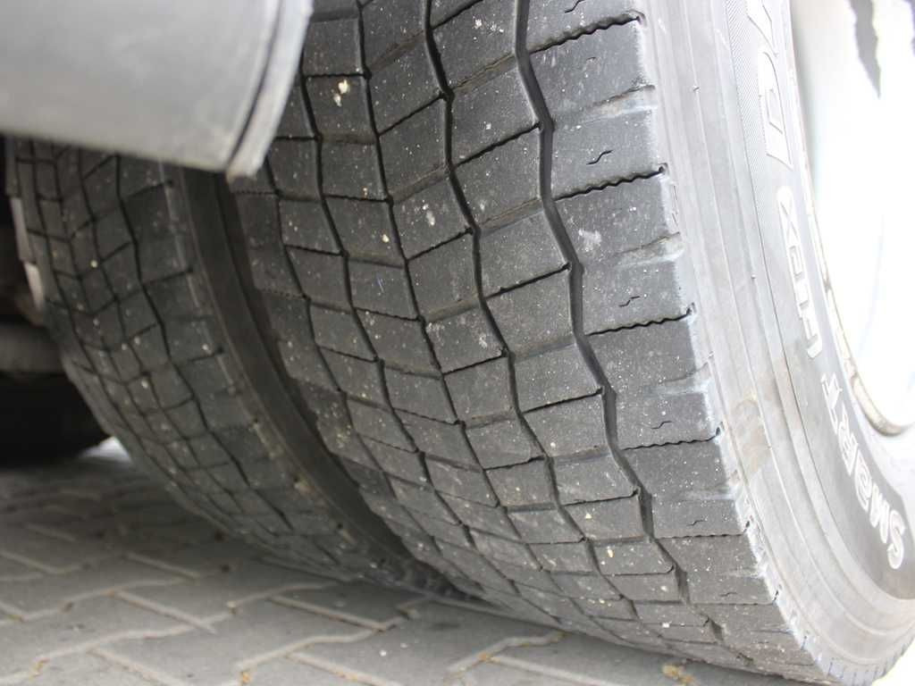 Plachtové nákladné vozidlo MAN TGS 26.440, 6X2, EURO 5, LIFTING AXLE, TV