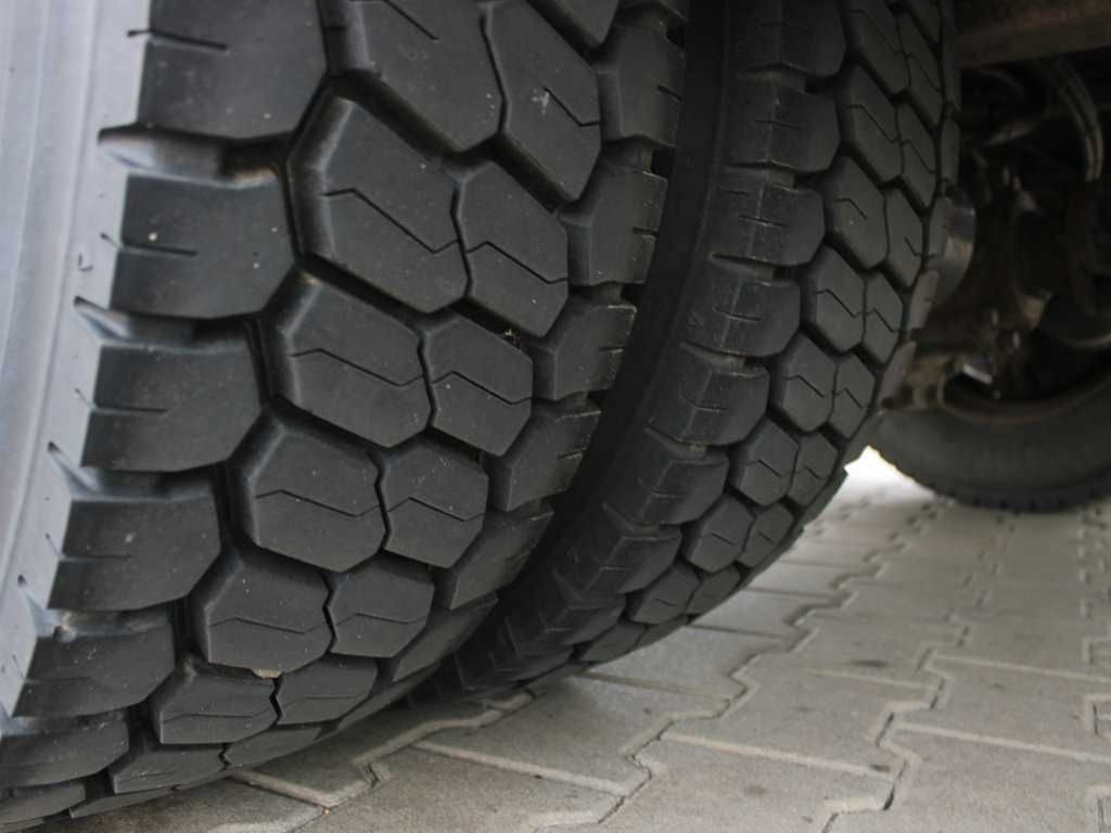 Plachtové nákladné vozidlo Mercedes-Benz ATEGO 1218, EURO 4