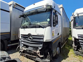 Plachtové nákladné vozidlo  Mercedes-Benz Actros 2542, 6X2