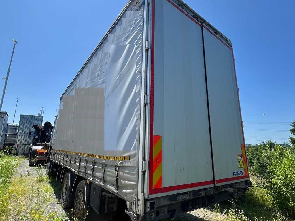 Plachtové nákladné vozidlo Mercedes-Benz Actros 2542, 6X2