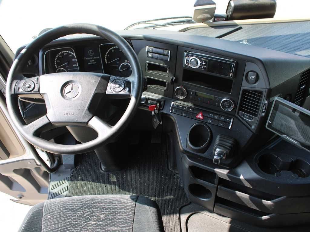 Plachtové nákladné vozidlo Mercedes-Benz Actros 2542, EURO 6, 6X2 + PANAV TV018M