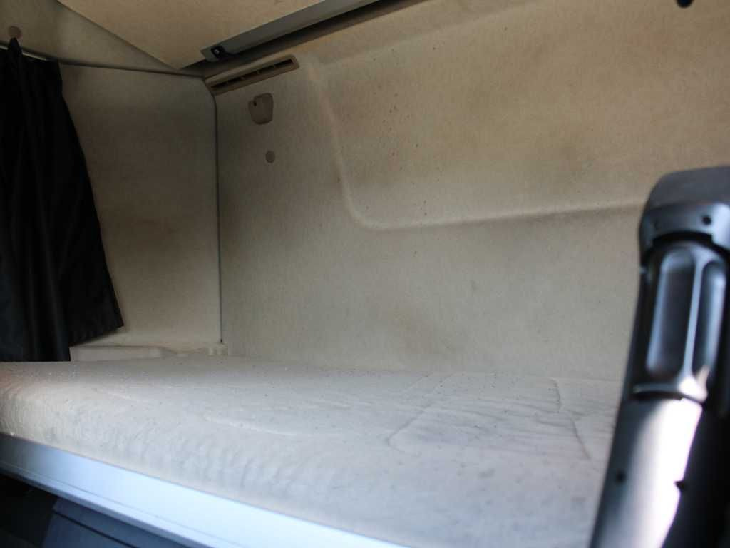 Plachtové nákladné vozidlo Mercedes-Benz Actros 2542, EURO 6, 6X2 + PANAV TV018M