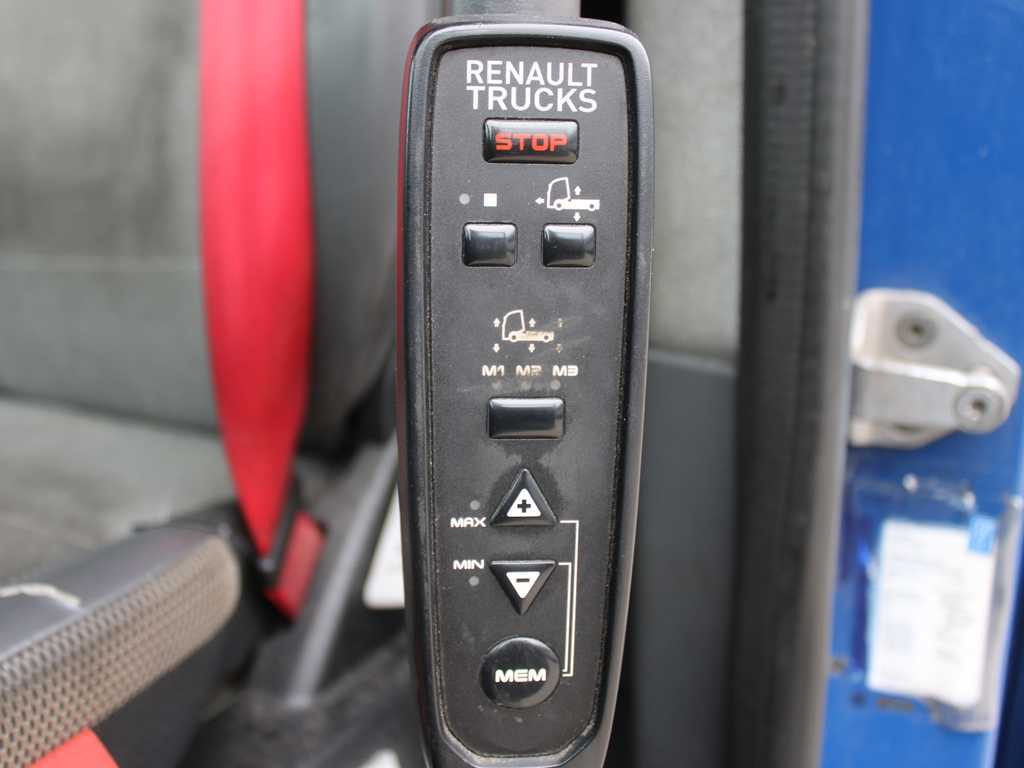 Plachtové nákladné vozidlo Renault T 430, EURO 6, AIR SUSPENSION + PANAV TV010L