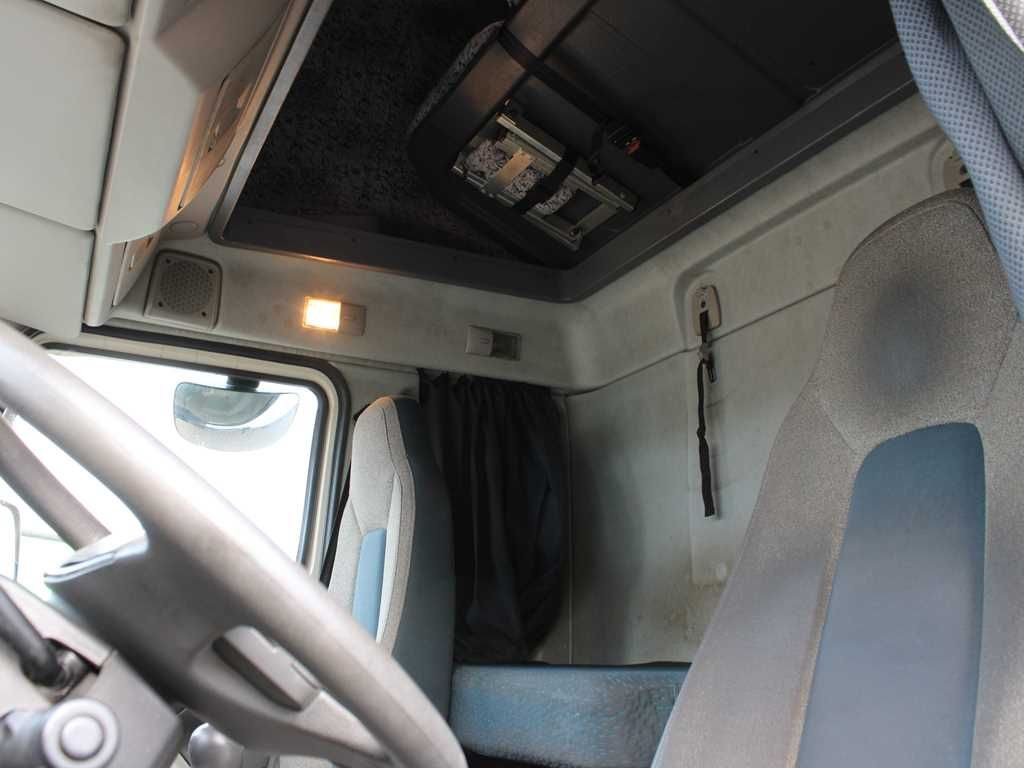 Plachtové nákladné vozidlo Volvo FL 240, SLEEPING CABIN, EURO 6, VEB+
