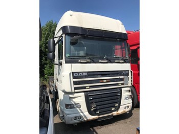 Podvozek s kabinou DAF DAF FAR XF105.460 Euro5