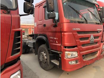 Valníkový/ Plošinový nákladný automobil SINOTRUK Howo 375 Truck: obrázok 1
