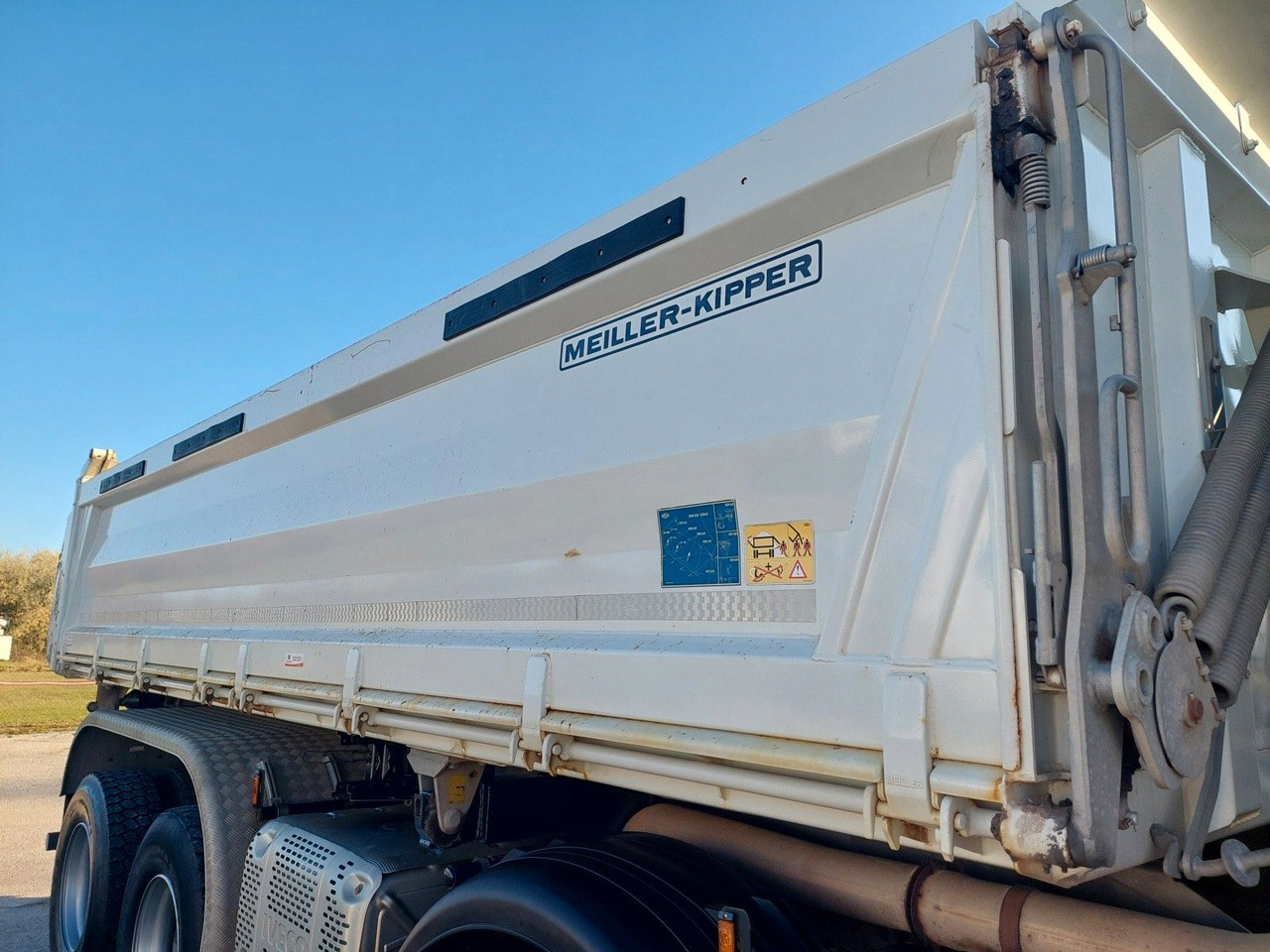 Sklápač Iveco AD340X480 X-Way Bordmatic Meiller 8x4