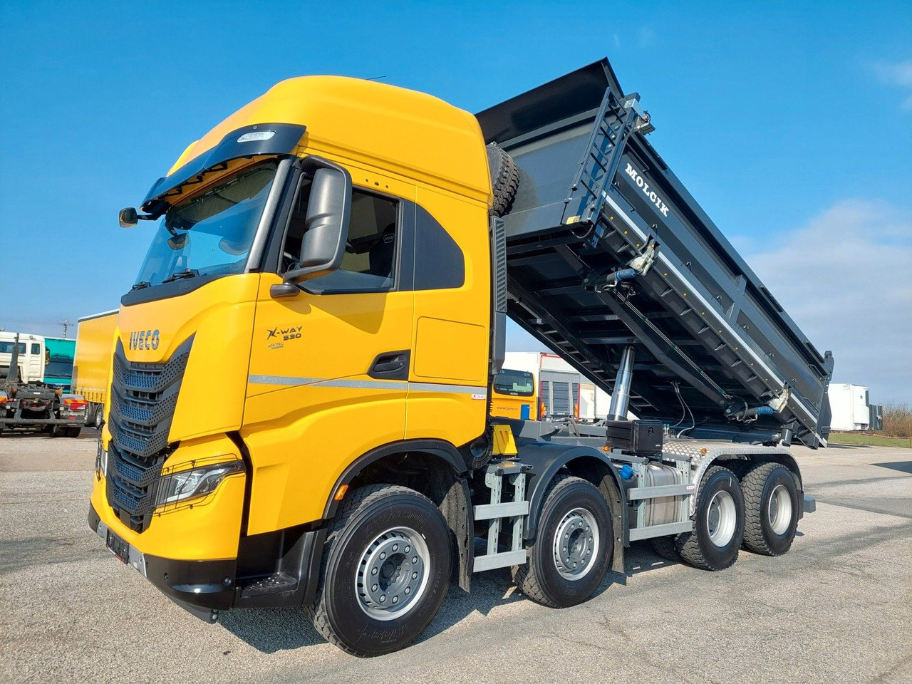 Sklápač Iveco AS360X53Z Stralis X-WAY 8x4 Bordmatik