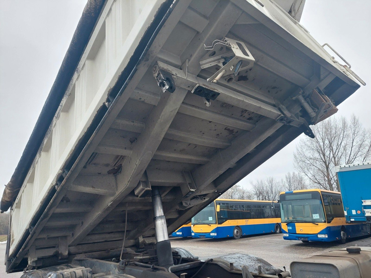 Sklápač MAN TGA 26.430 BB 6x4 Meiller