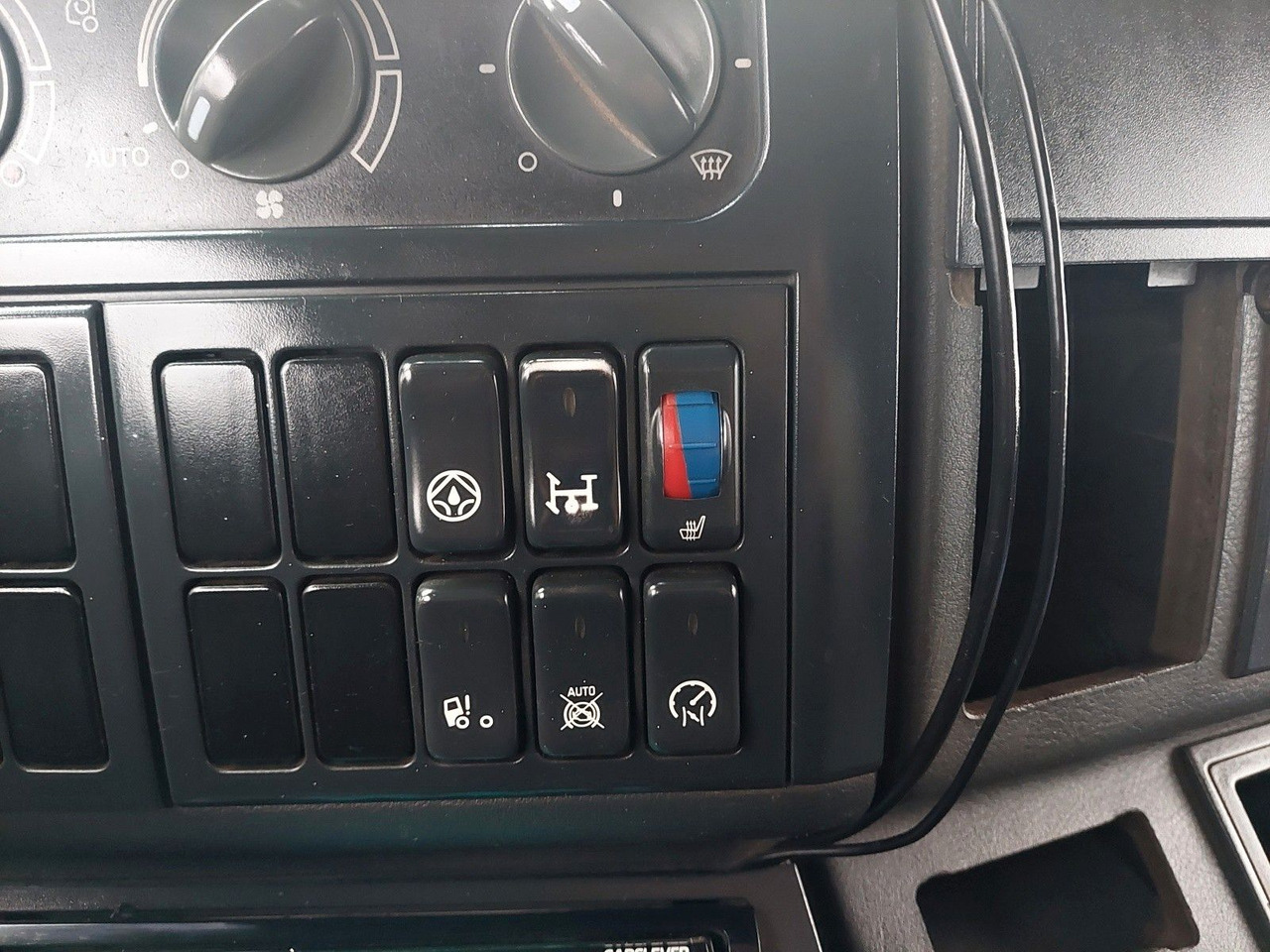 Sklápač MAN TGA 26.430 BB 6x4 Meiller