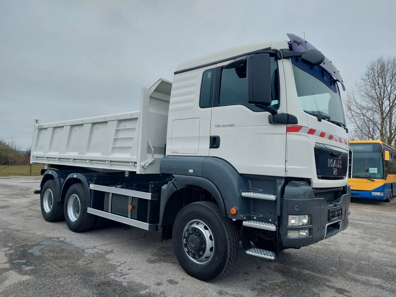 Sklápač MAN TGS 33.480 6x6 BB Bordmatik
