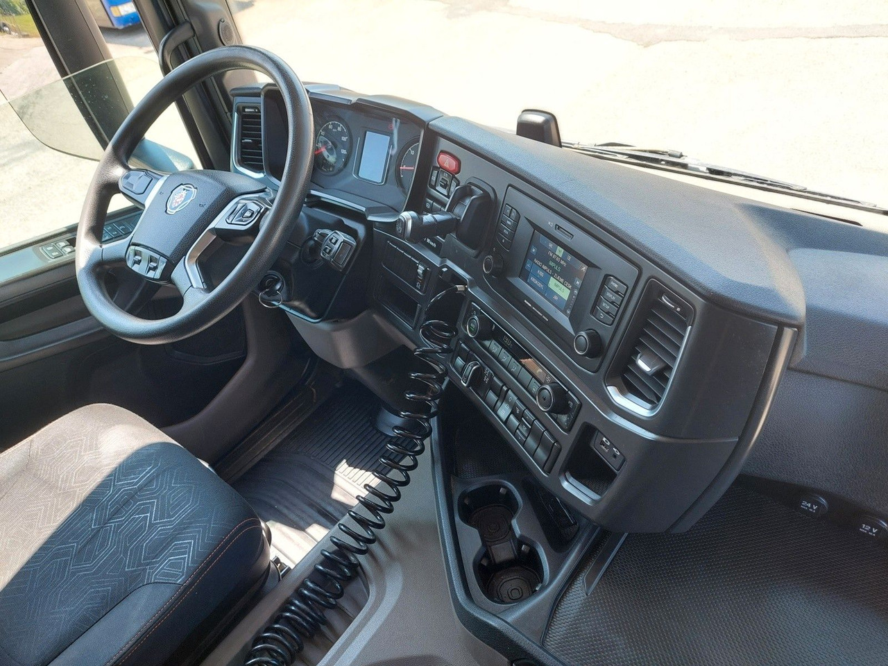 Sklápač Scania G 450 B8X4HZ 8x4 Bordmatik