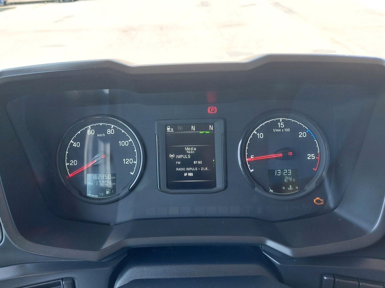Sklápač Scania G 450 B8X4HZ 8x4 Bordmatik