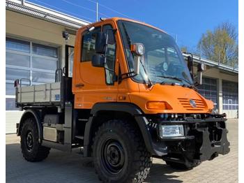 Valníkový/ Plošinový nákladný automobil Unimog 300 - U300 405 27667 mit Wandlerkupplung Me: obrázok 1