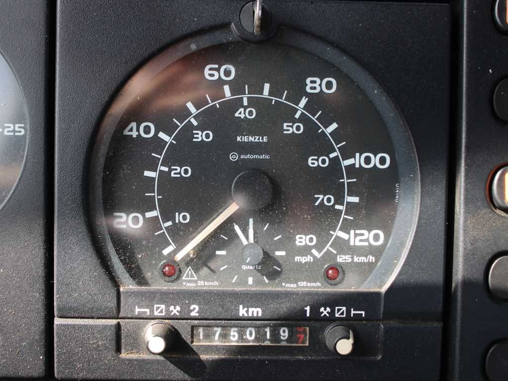 Valníkový/ Plošinový nákladný automobil DAF CF 240, CRANE HMF 953 K2, PNEU 80%