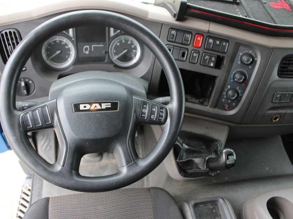 Valníkový/ Plošinový nákladný automobil DAF LF 260, SLEEPING CABIN, EURO 6, PNEU 80%