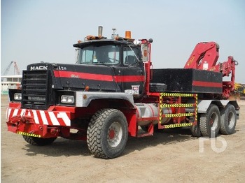 Mack RD822SX 6X4 - Valníkový/ Plošinový nákladný automobil