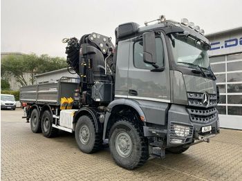 Valníkový/ plošinový nákladný automobil Mercedes-Benz AROCS 4145 8x8 E6 Pritsche Kran HIAB 858 22 Ton