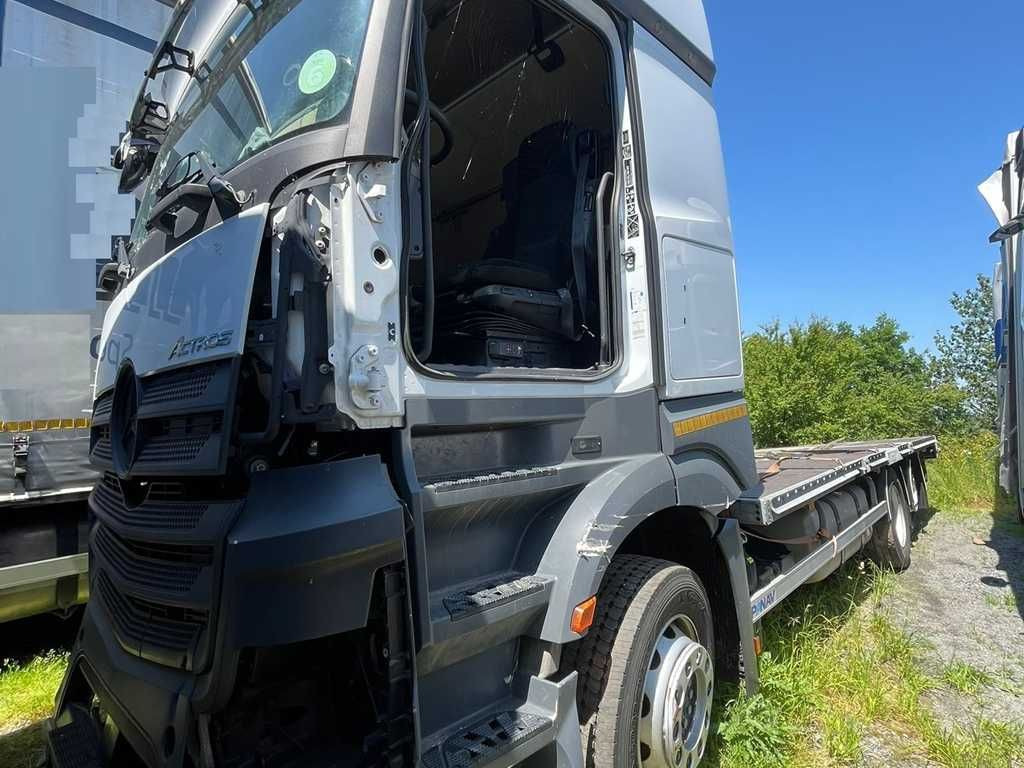 Valníkový/ Plošinový nákladný automobil Mercedes-Benz Actros 2542, 6X2