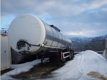 Tranders Bitumen tank - Cisternový náves