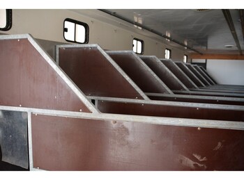 Náves na prepravu koní DESOT Horse trailer (10 horses): obrázok 4