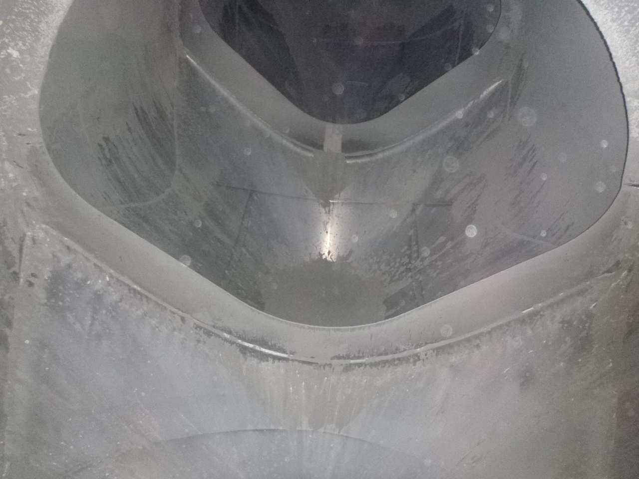 Cisternový náves na prepravu múky Feldbinder Powder tank alu 40 m3 / 1 comp: obrázok 27