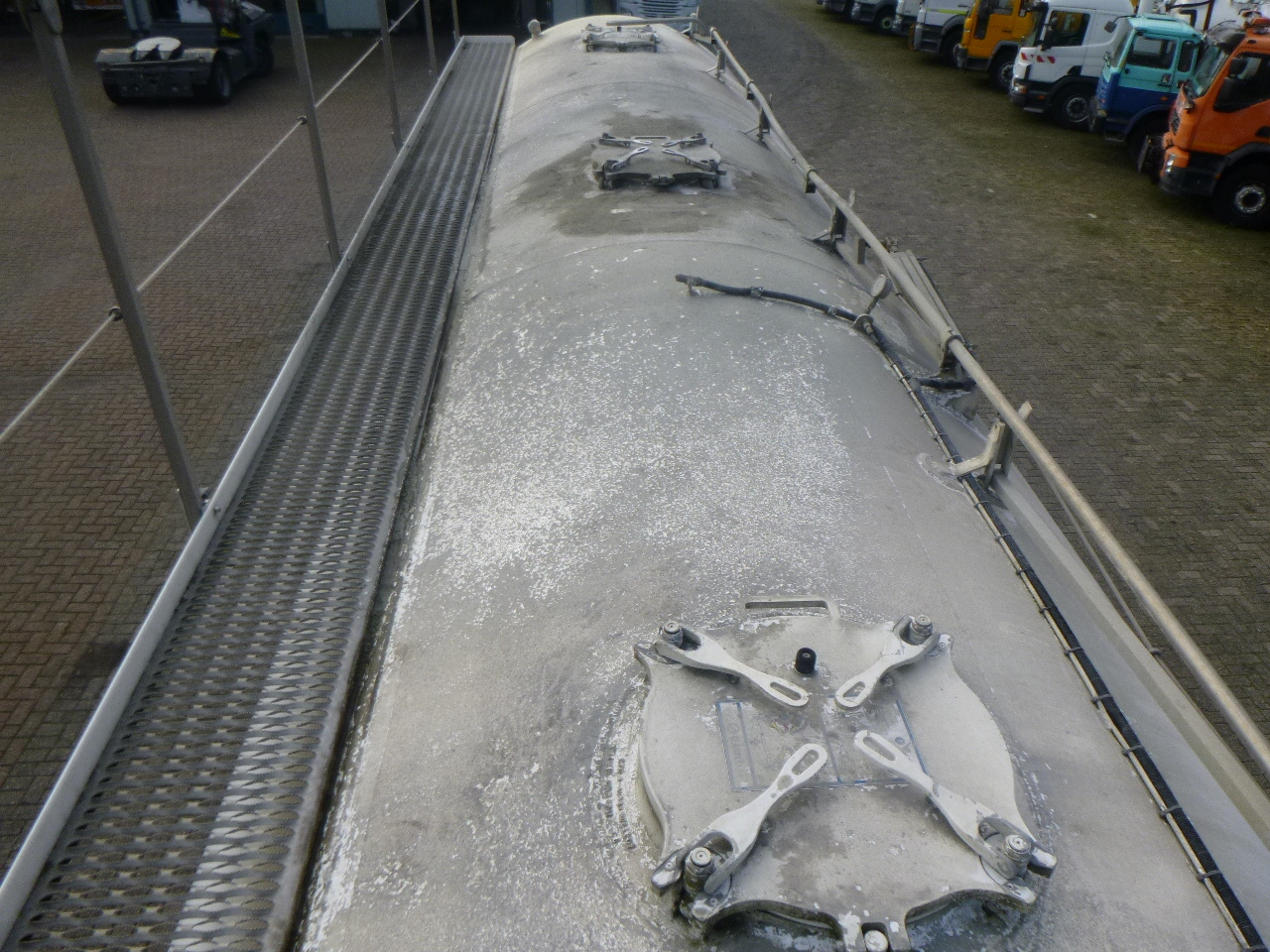 Cisternový náves na prepravu múky Feldbinder Powder tank alu alu 49 m3 / 1 comp: obrázok 30