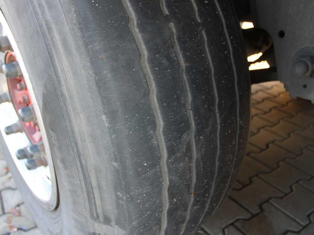 Náves chladírenské Schmitz SCB S3B, THERMO KING SLXe 300, 2X PALLET BASKET