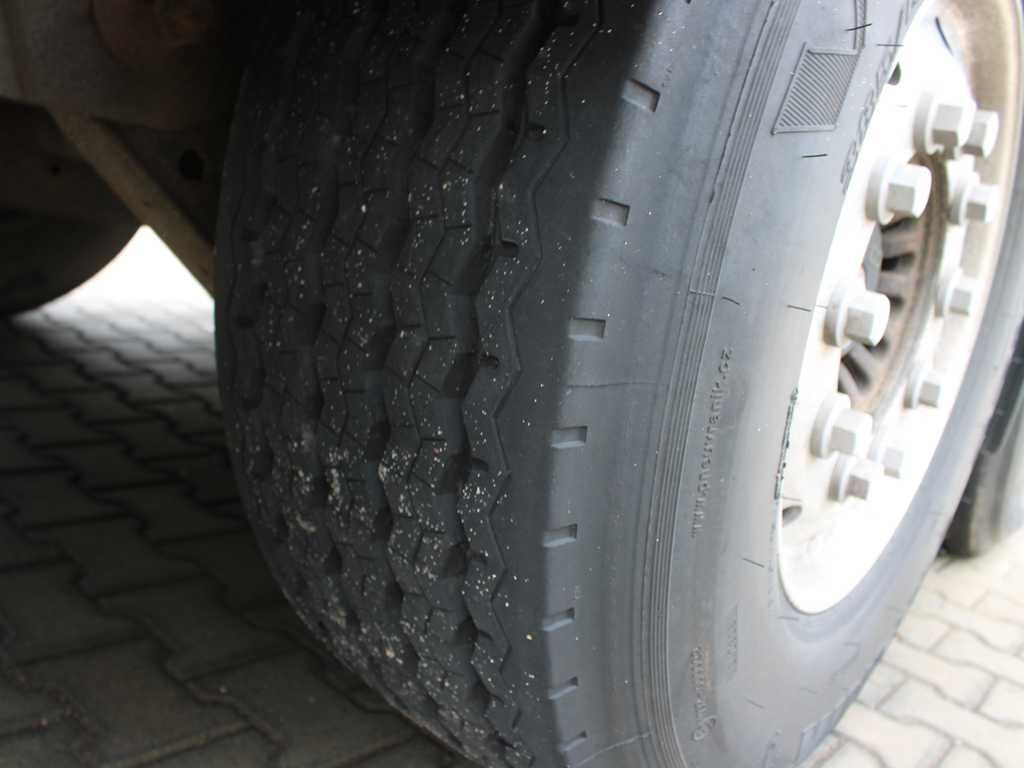 Náves s posuvnou podlahou Schwarzmüller SPA 3/E, LIFTING AXLE, SAF, WALKINGFLOOR
