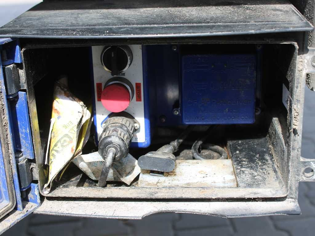 Náves s posuvnou podlahou Schwarzmüller SPA 3/E, WALKINGFLOOR, LIFTING AXLE, SAF