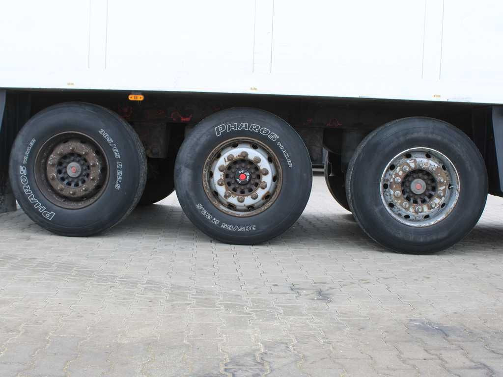 Náves skriňové Schmitz Cargobull SKO 24, LIFTING AXLE, SAF, CARRIER