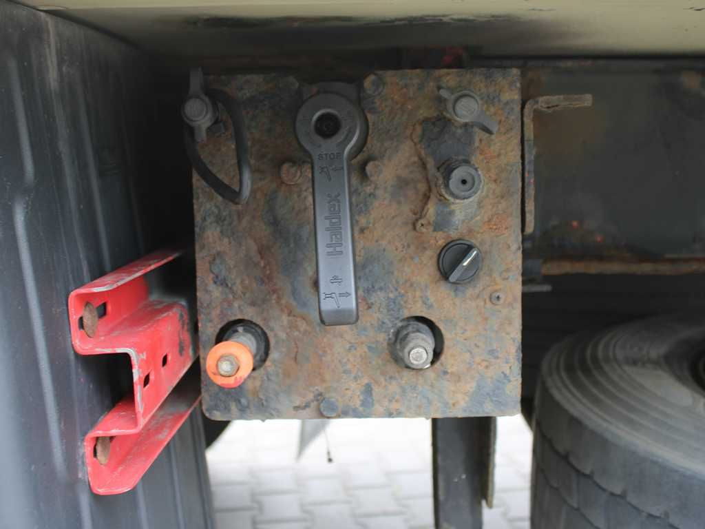 Náves skriňové Schmitz Cargobull SKO 24, LIFTING AXLE, SAF, CARRIER