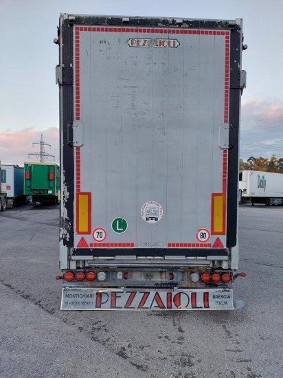 Náves na přepravu zvířat Pezzaioli SBA32/G , 5 Stock , Viehtransporter  , Tränkeranlage,: obrázok 3
