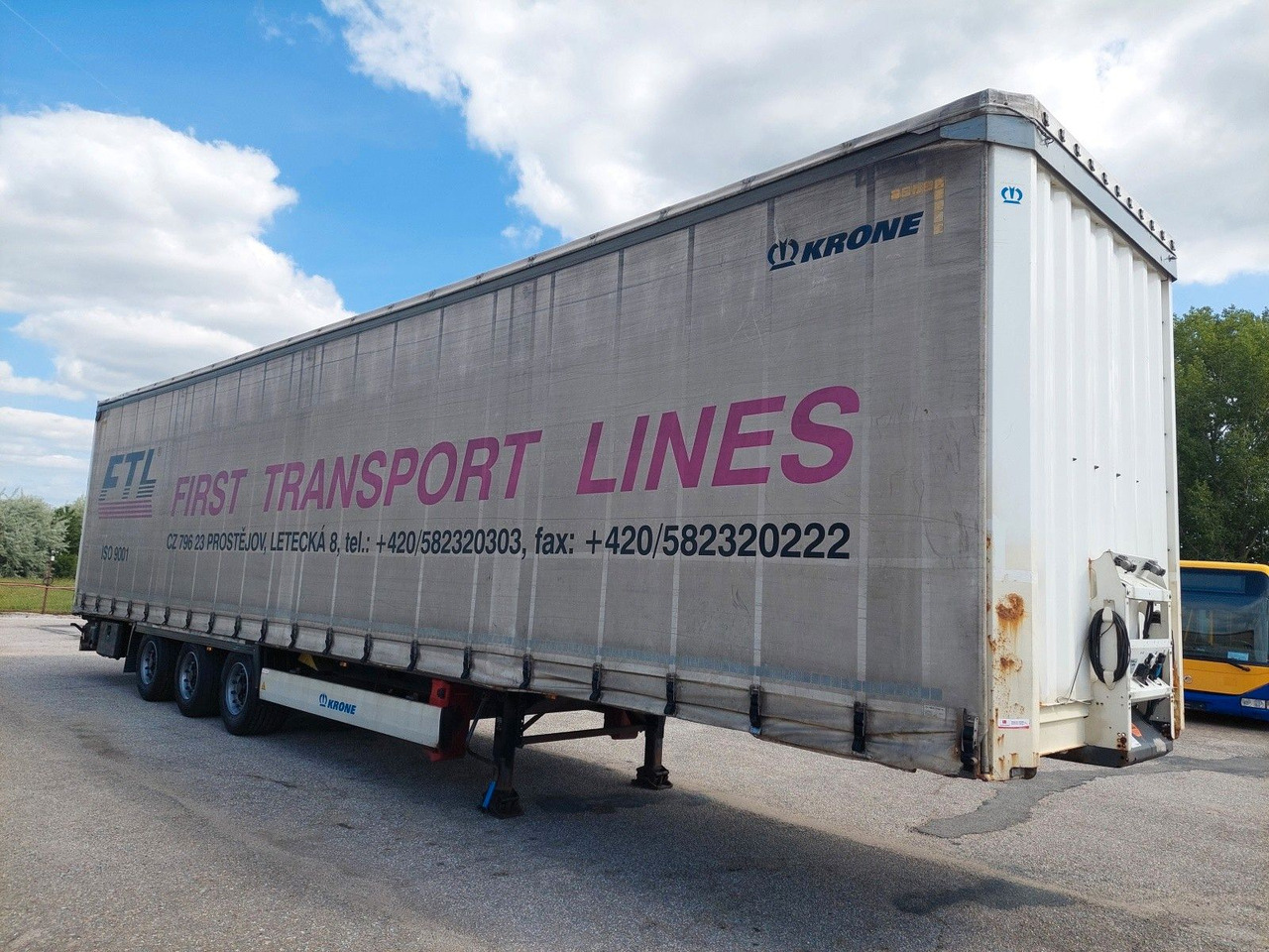 Plachtový náves Krone SD Mega Liner