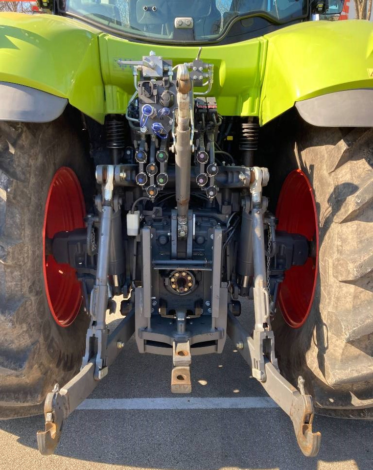 Traktor CLAAS Axion 830 Cmatic: obrázok 9