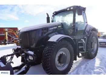 Kolesový traktor Jcb Fastrac