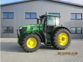 Kolesový traktor John Deere 6250R Demo
