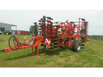 Kultivátor Kuhn Performer 5000