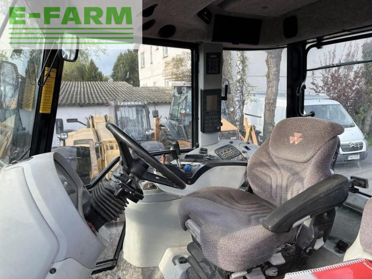 Traktor Massey Ferguson 7495 dyna-vt: obrázok 10