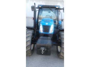 Traktor New Holland T6070 PLUS: obrázok 1